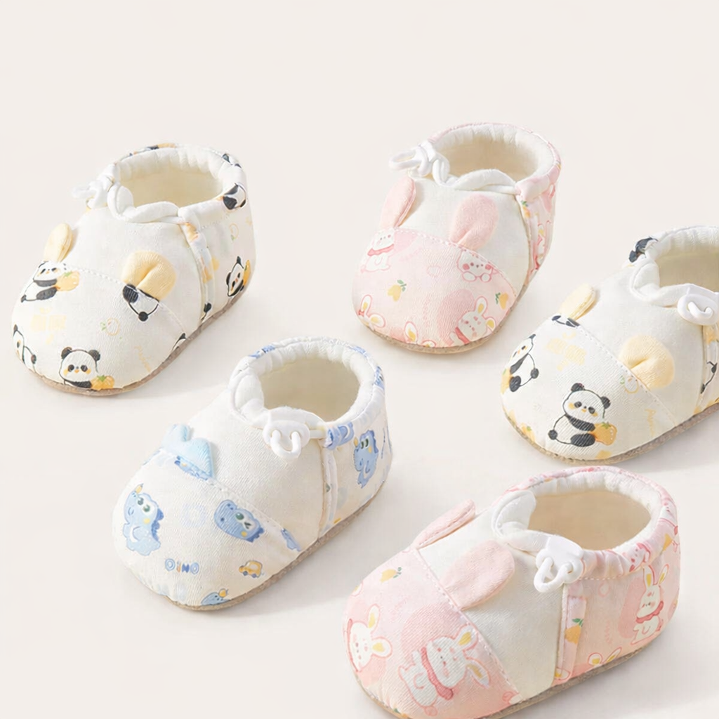 Cartoon Animal Baby Shoes | Newborn Non-Slip Walking Shoes | Soft Sole Infant Shoes for Boys & Girls | Warm Autumn Toddler Shoes
