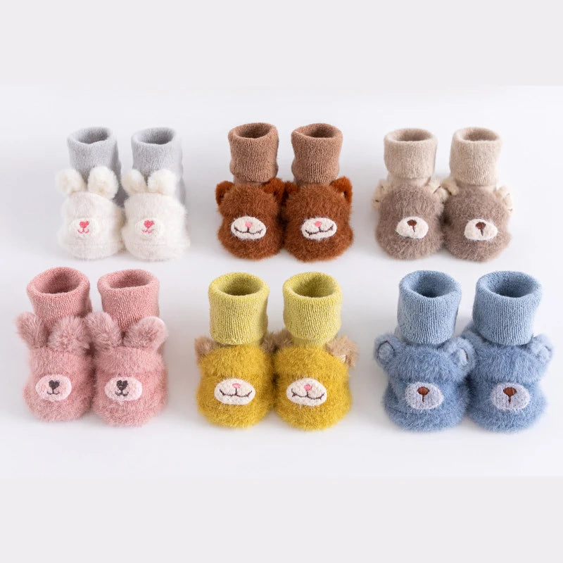 Non-Slip Baby Fuzzy Socks with Bear Face | Warm Plush Infant Socks for Newborns & Toddlers
