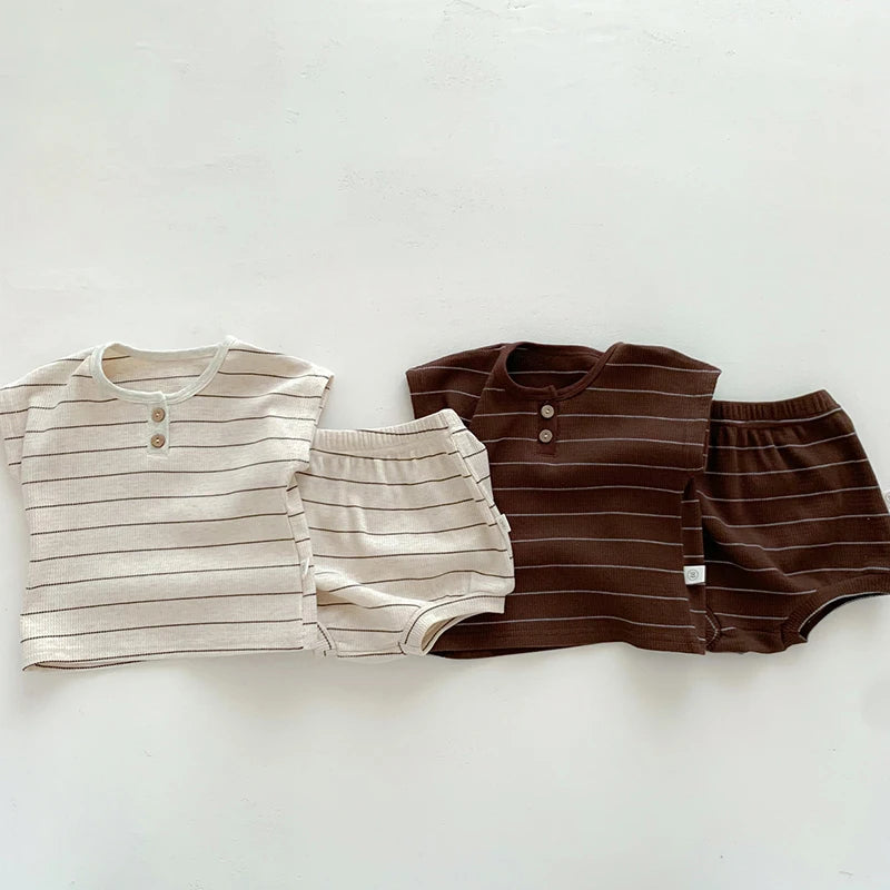 Conjunto de rayas para bebé | Top de algodón y cubrepañal para recién nacidos