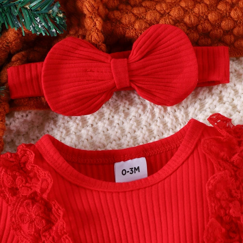 Barboteuse en dentelle à carreaux rouges de Noël