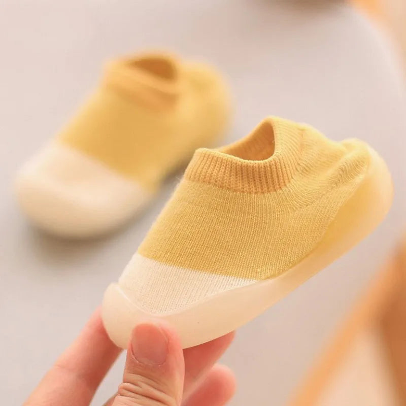 Baby First Walker Shoes, Knit Booties with Rubber Non-Slip Sole, Soft Indoor Floor Shoes for Boys & Girls